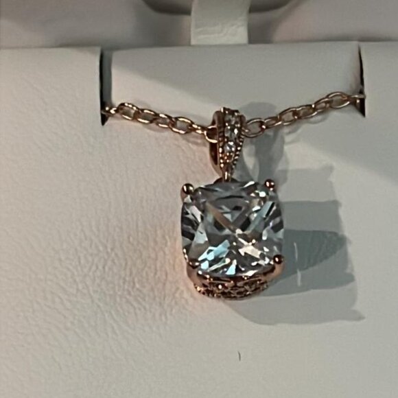 Cubic Zirconia 14K Rose Gold Plated Pendant Necklace - NWT - Picture 1 of 3